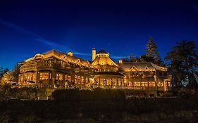 Painters Lodge Campbell River
